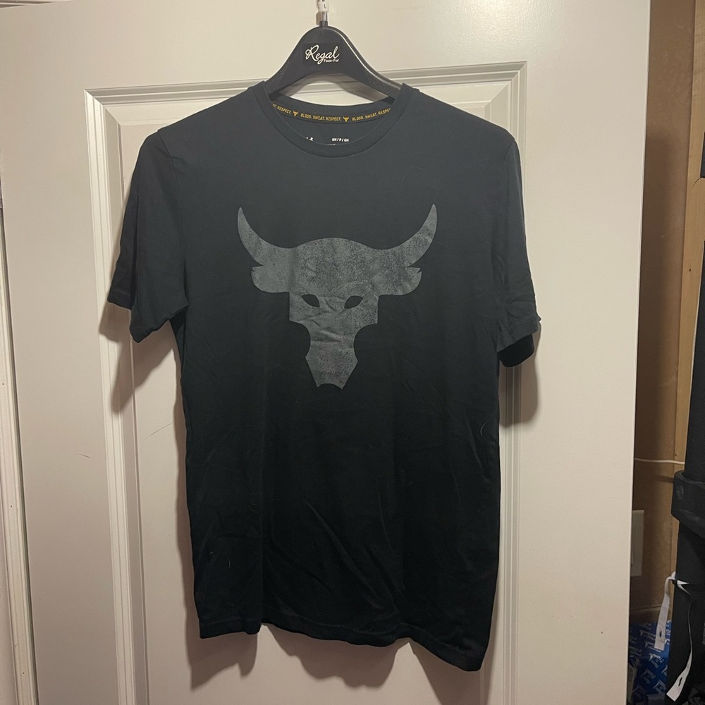 Project Rock under armour bull shirt